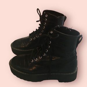 Ladies black combat boots, divided brand size 10
